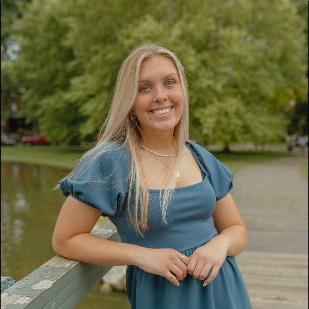 Meet your Posher, Cara